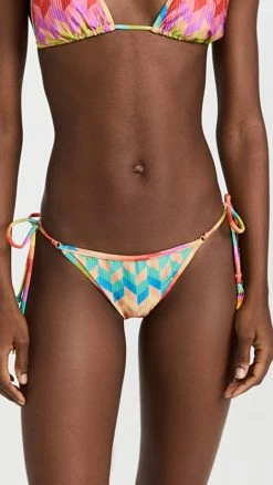 Best reviews of ⌛ FARM Rio Chevron 👙 Bikini Bottoms Light Chevron 💯